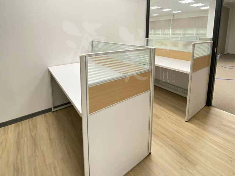 w3 800x600｜OA辦公桌,辦公室隔間,OA屏風,辦公家具工廠,玻璃隔間
