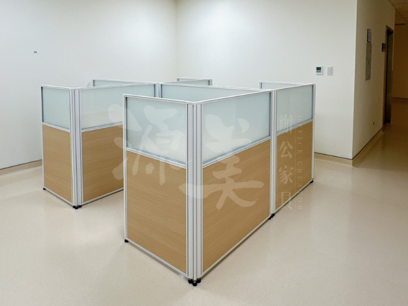 1150113-3_Ymos｜白色框屏風,白色辦公室屏風,薄型屏風,現代辦公室屏風