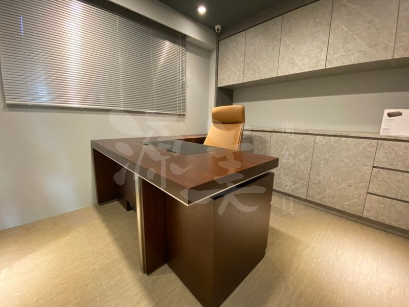 LAPT 木製主管桌-OA辦公桌,屏風,OA辦公椅,辦公室隔間|源美辦公家具