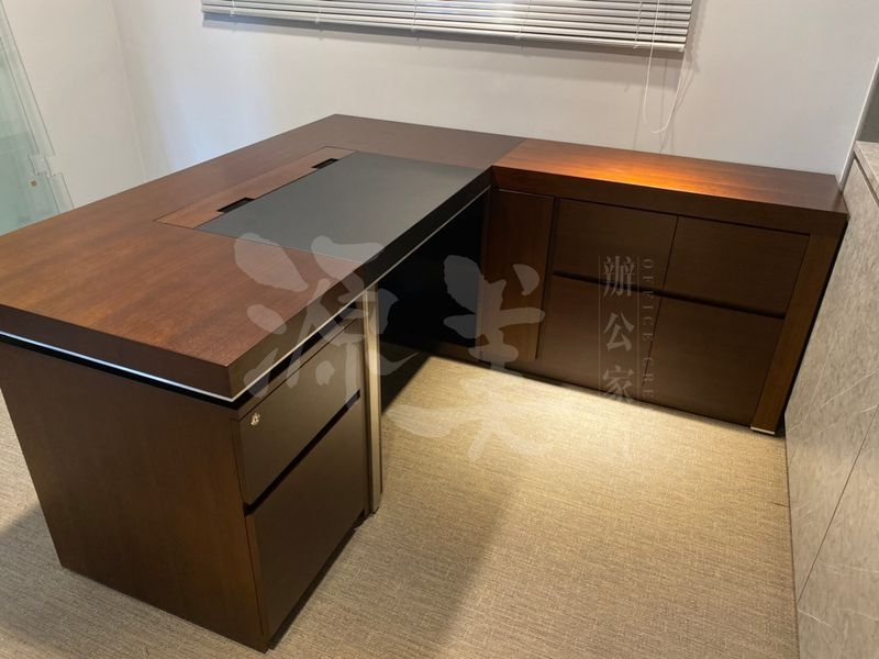 LAPT 木製主管桌｜OA辦公桌,屏風,OA辦公椅,辦公室隔間|源美辦公家具